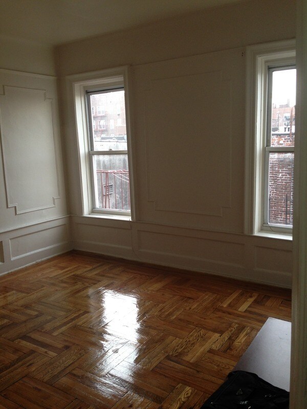Living Room - 1704 E 15th St