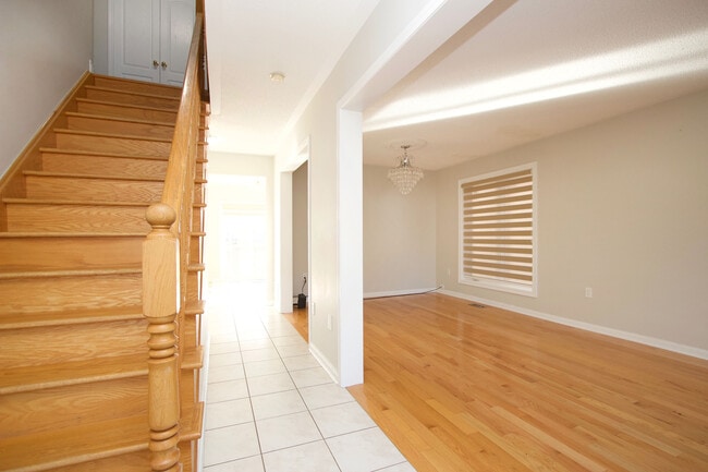 Building Photo - 15 Muskox Dr