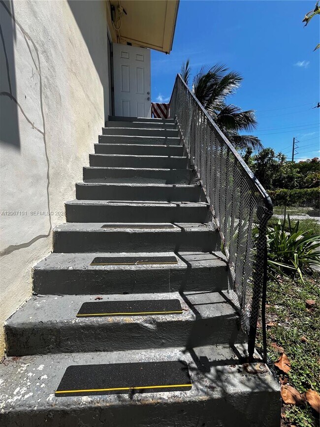 Foto del edificio - 5926 Wiley St