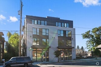Building Photo - 9719 Greenwood Ave N
