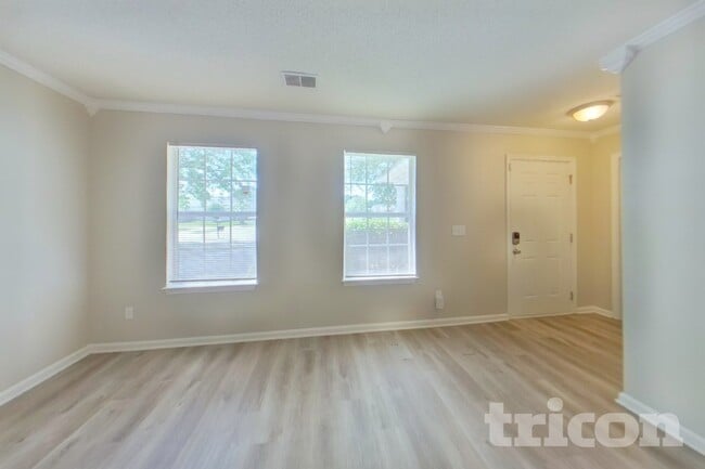 Building Photo - 61 Bluebead Ct