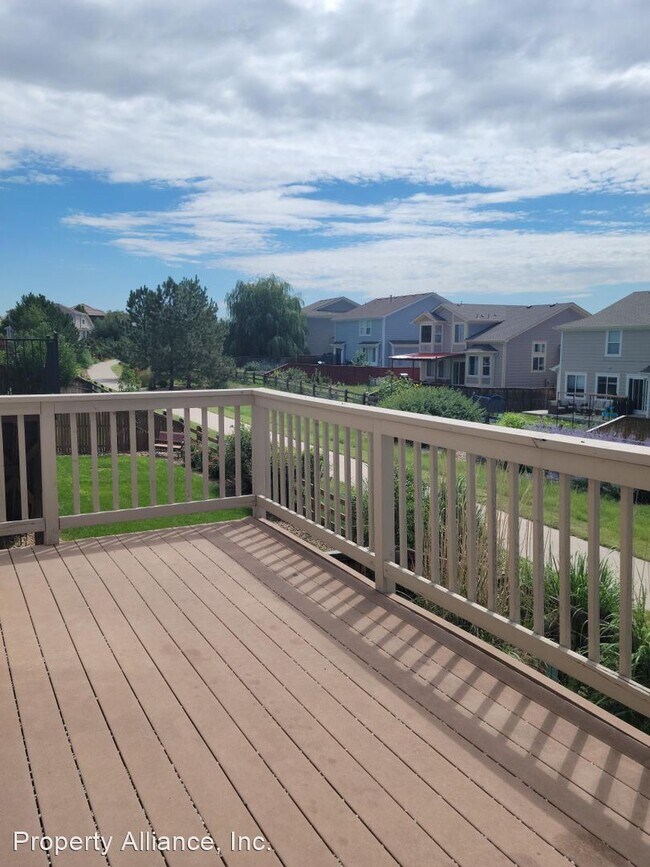 Foto del edificio - 3 br, 2 bath House - 15812 E. 107th Avenue
