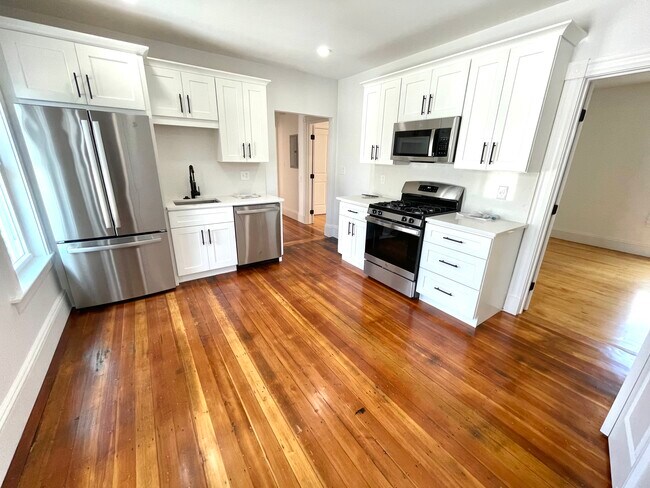 Building Photo - 39 Goldsmith St