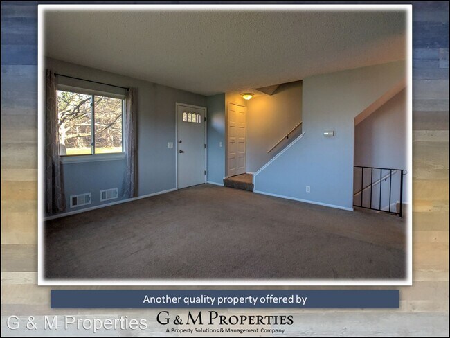 Foto del edificio - 2 br, 1 bath House - 696 Surrey Hill Way