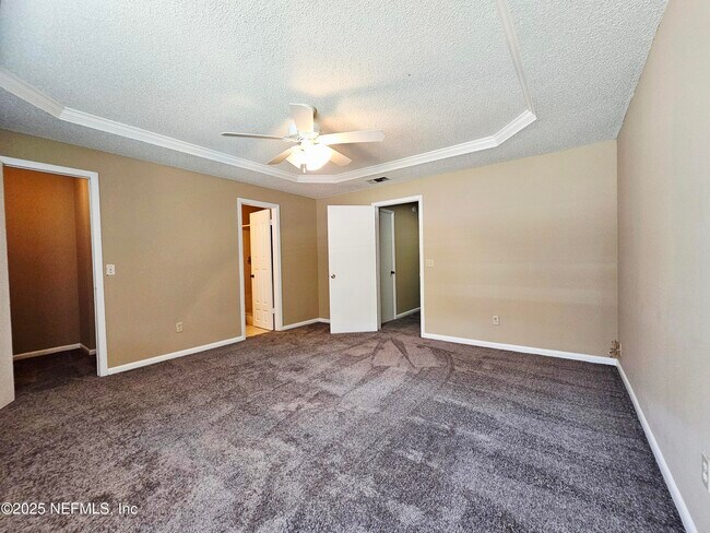 Foto del edificio - 4406 Winderbrook Ct