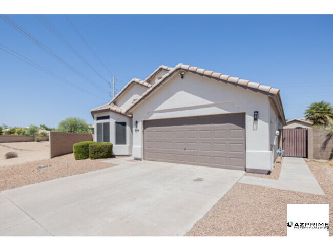 Foto del edificio - Stylish 3/2 Tempe House with Poolside Bliss!