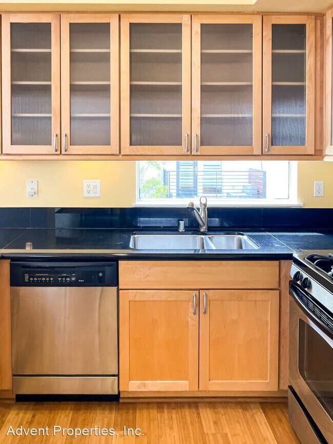 Building Photo - 2 br, 2.5 bath House - 58 Loop 22