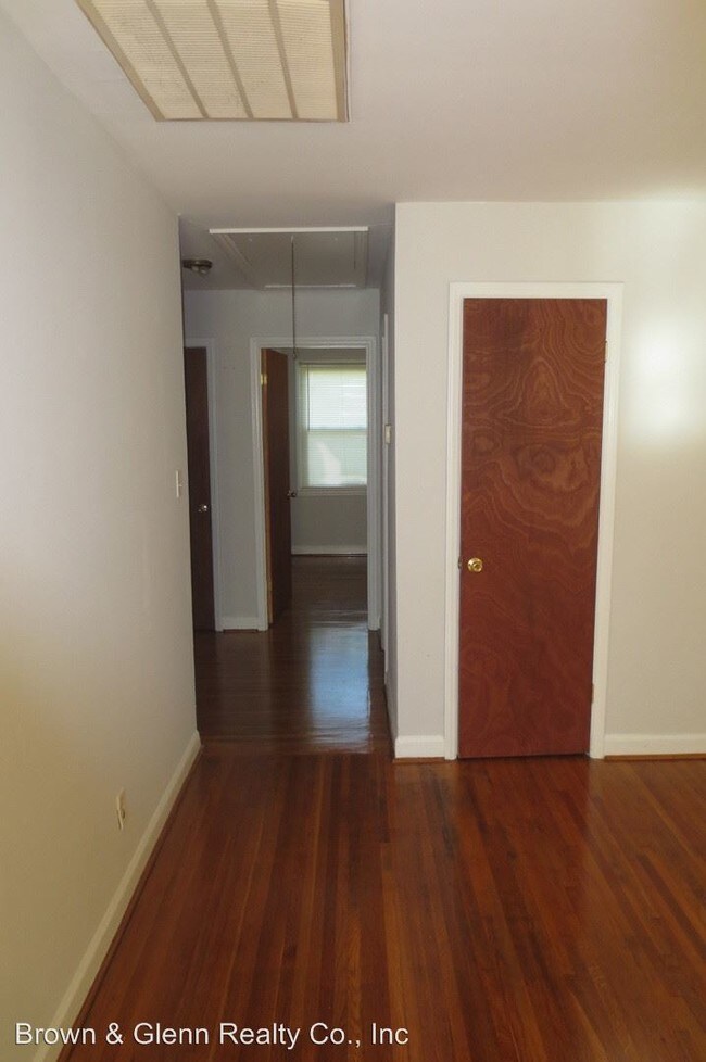Foto del edificio - 3 br, 1 bath House - 3100 Marney Avenue