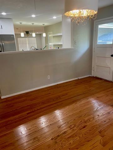 Building Photo - 3035 Rotan Ln