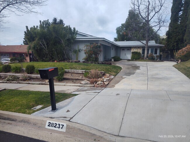 Building Photo - 28237 Hot Springs Ave