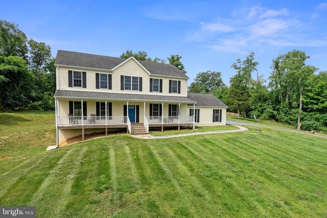 Building Photo - 267 Shenandoah River Ln