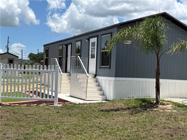 Building Photo - 2460 Hammock Rd Rd