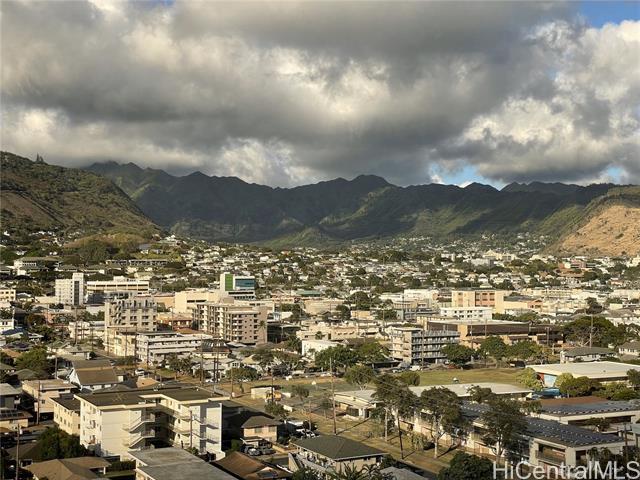 Building Photo - 1750 Kalakaua Ave