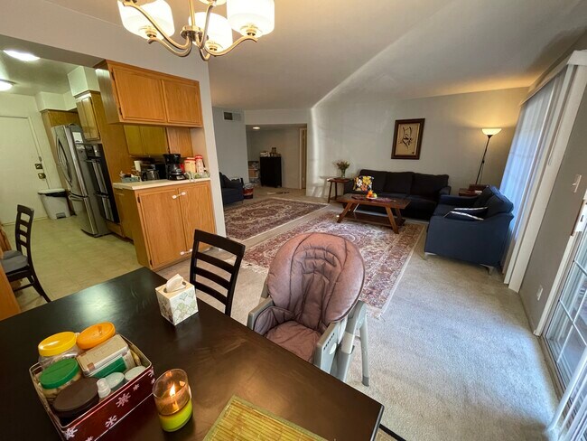 Foto del edificio - 4647 Willis Ave