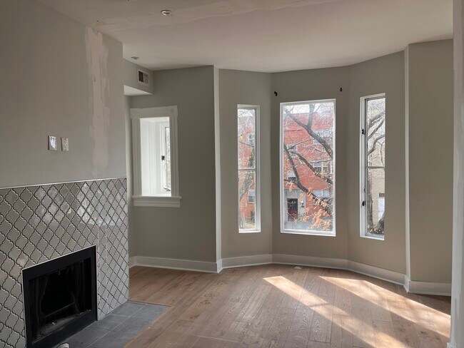 Foto del edificio - 1015 P St NW