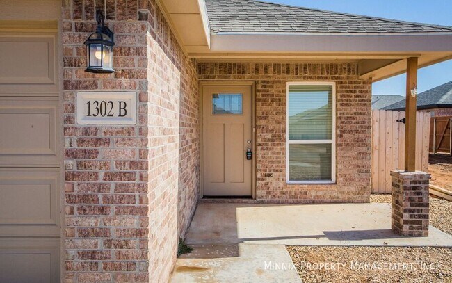Foto del edificio - 1302 N Dover Ave