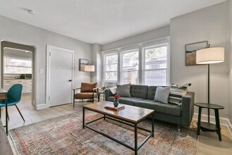 Building Photo - 1073 N Downing St