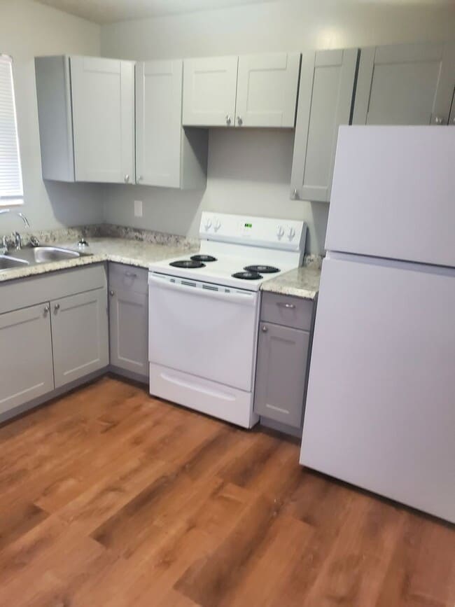 Foto del edificio - Sevierville - 2 bedroom, 1 bath apartment - Call Linda Meese (865) 591-6004