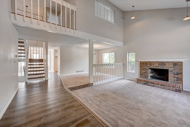 Foto del edificio - $2,800 - 3 Bed. 2.5 Bath Home with AC, Lof...