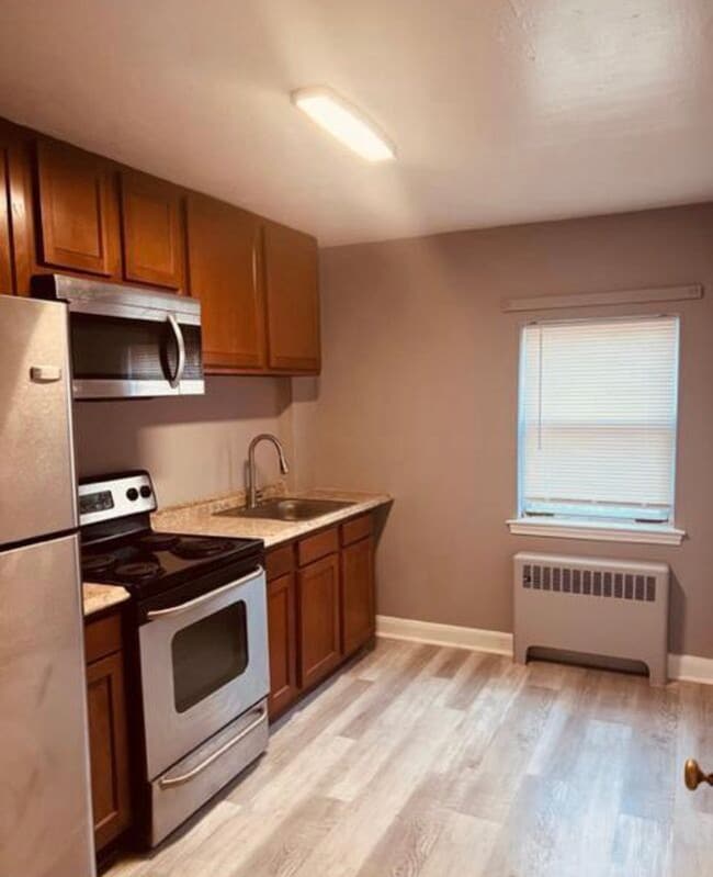 Foto del edificio - 1516 N Decker Ave