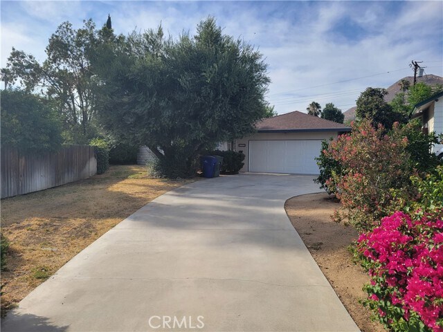 Primary Photo - 3389 Celeste Dr