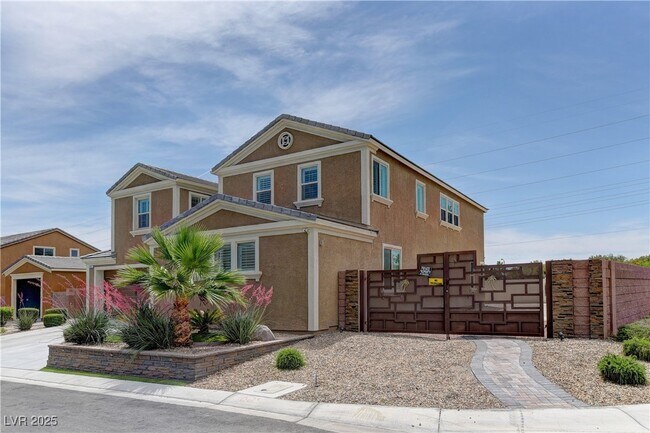 Building Photo - 1025 Bluebird Hill Ave
