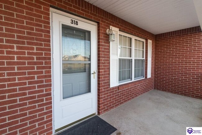 Building Photo - 318 Emmaus Cir