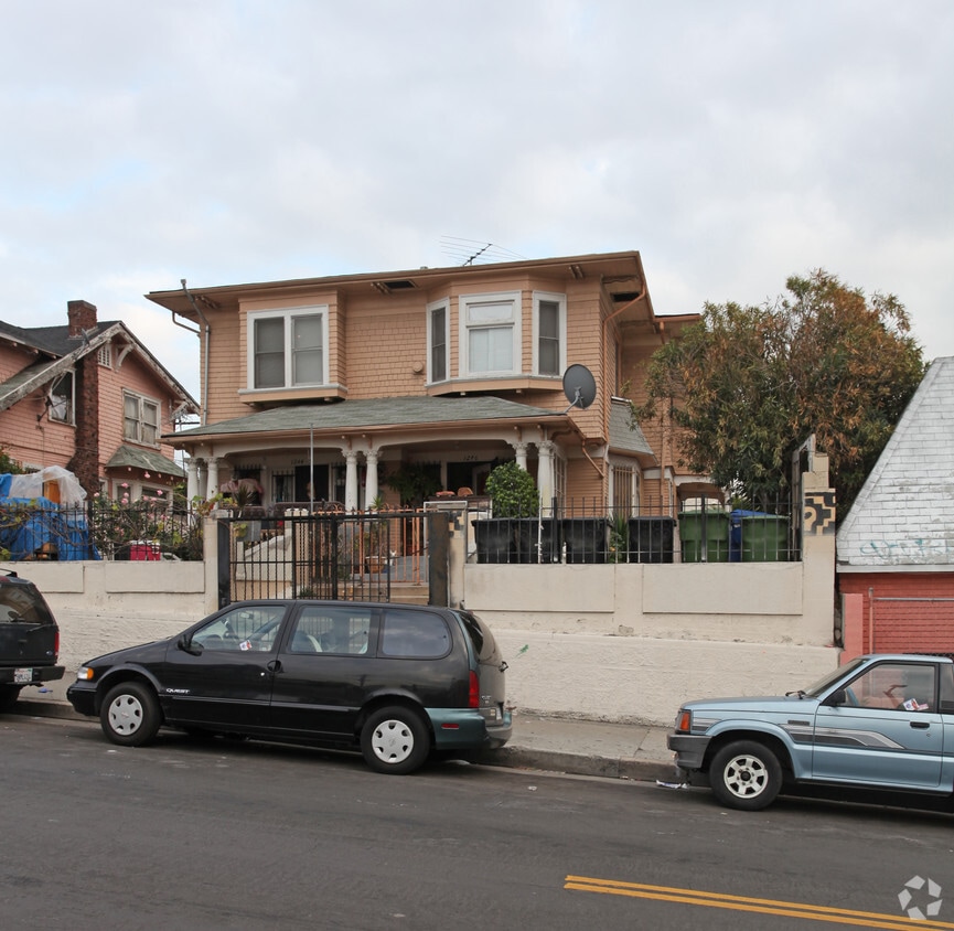 Building Photo - 1244-1248 1/2 S Bonnie Brae St