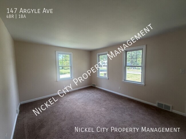 Foto del edificio - 147 Argyle Ave