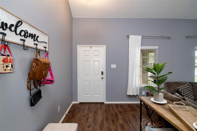 Building Photo - 1300 Cedar Hollow Dr