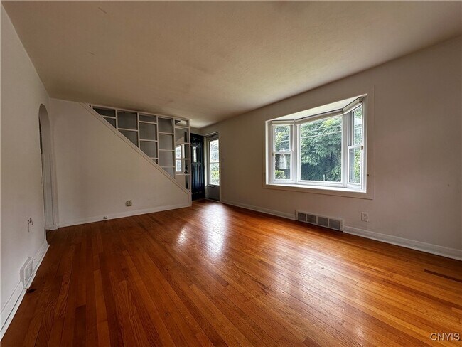 Foto del edificio - 1411 Lancaster Ave