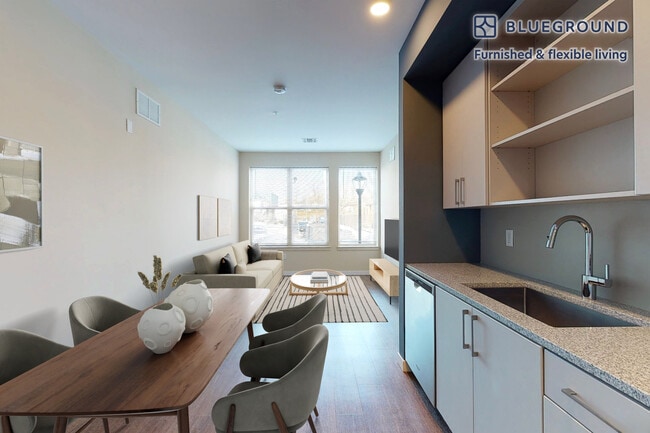 Building Photo - 79 Alexander St