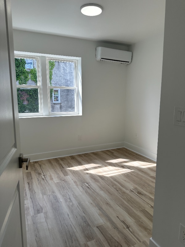 Foto del edificio - 7810 Limekiln Pk