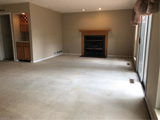 Foto del edificio - 2857 Tinkers Ln