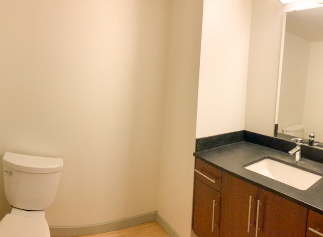 Building Photo - 401 9th Ave N