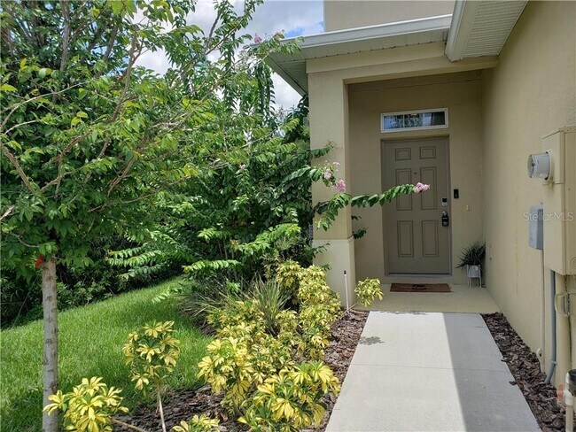 Building Photo - 2224 Lennox Dale Ln