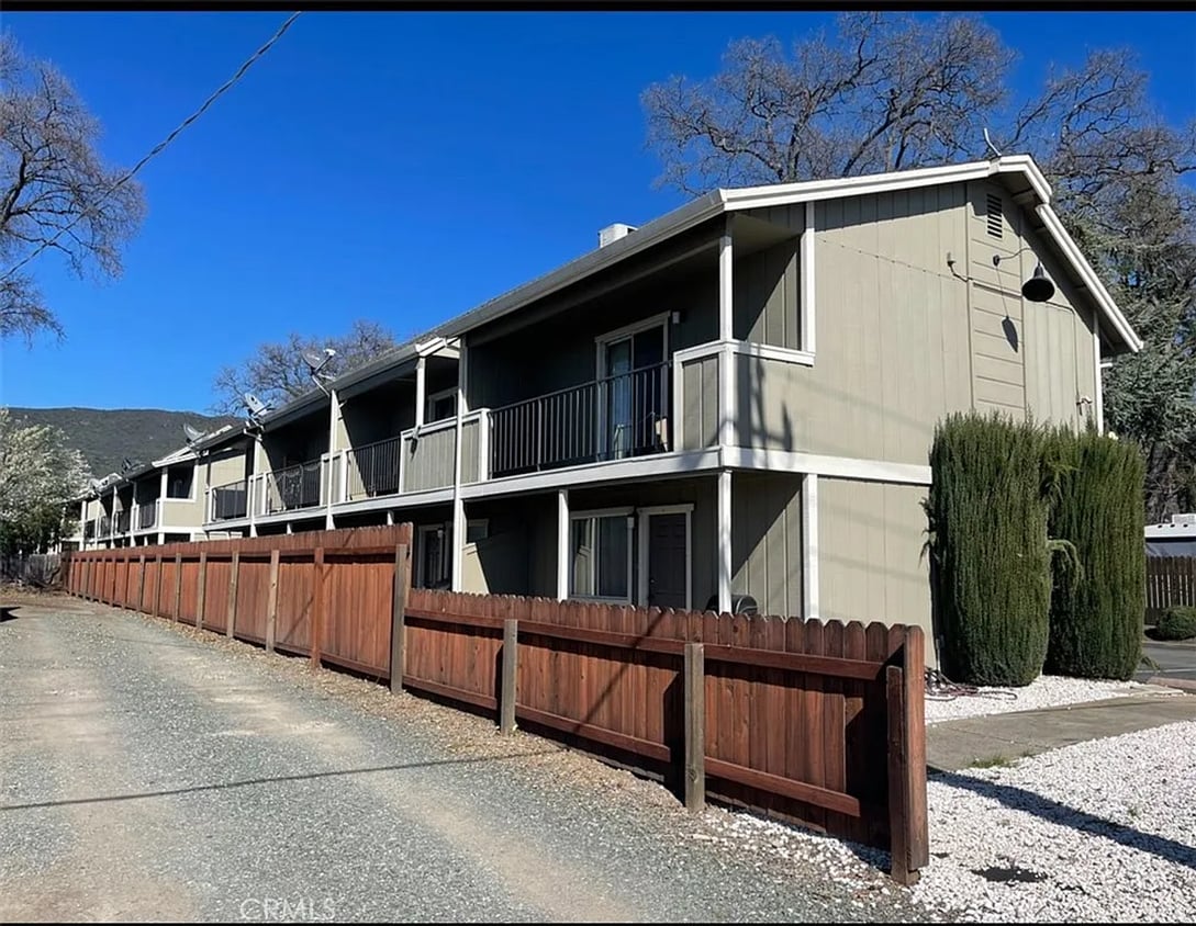Building Photo - 6627 Blue Heron Dr