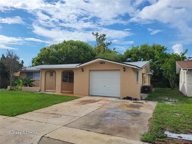 Building Photo - 5620 Andrea Dr