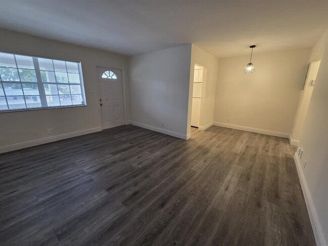 Photo - 1810 NE 56th St Apartment