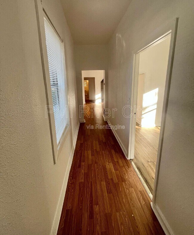 Foto del edificio - 2581 Orion St