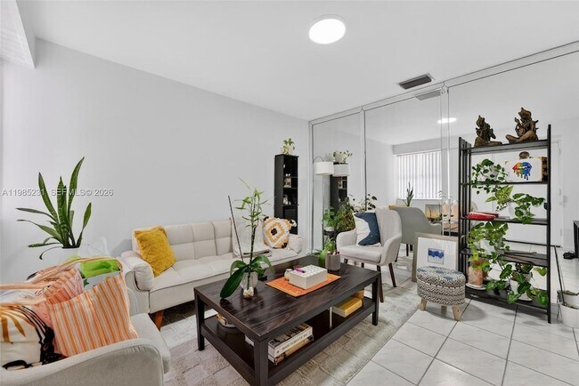 Foto del edificio - 199 SW 12th Ave