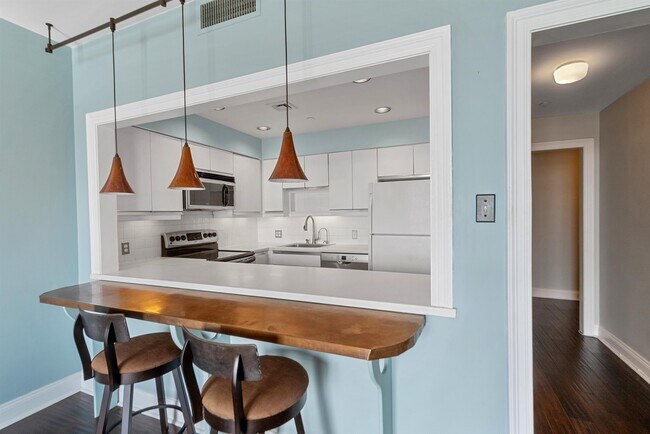 Foto del edificio - 100 Shearwater Ct E