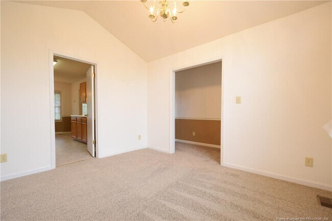 Foto del edificio - 1328 Butterwood Cir
