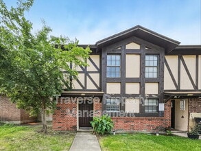 Building Photo - 1006 Bland Dr