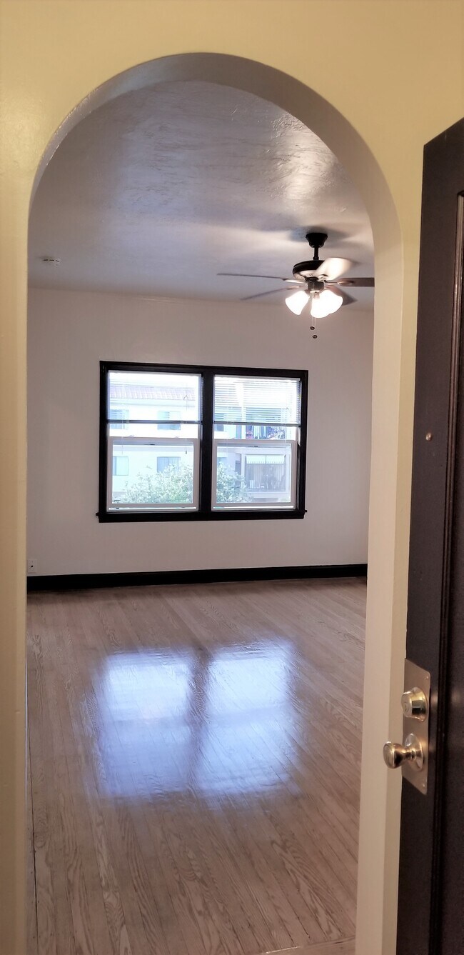 Foto del edificio - 144 13th St