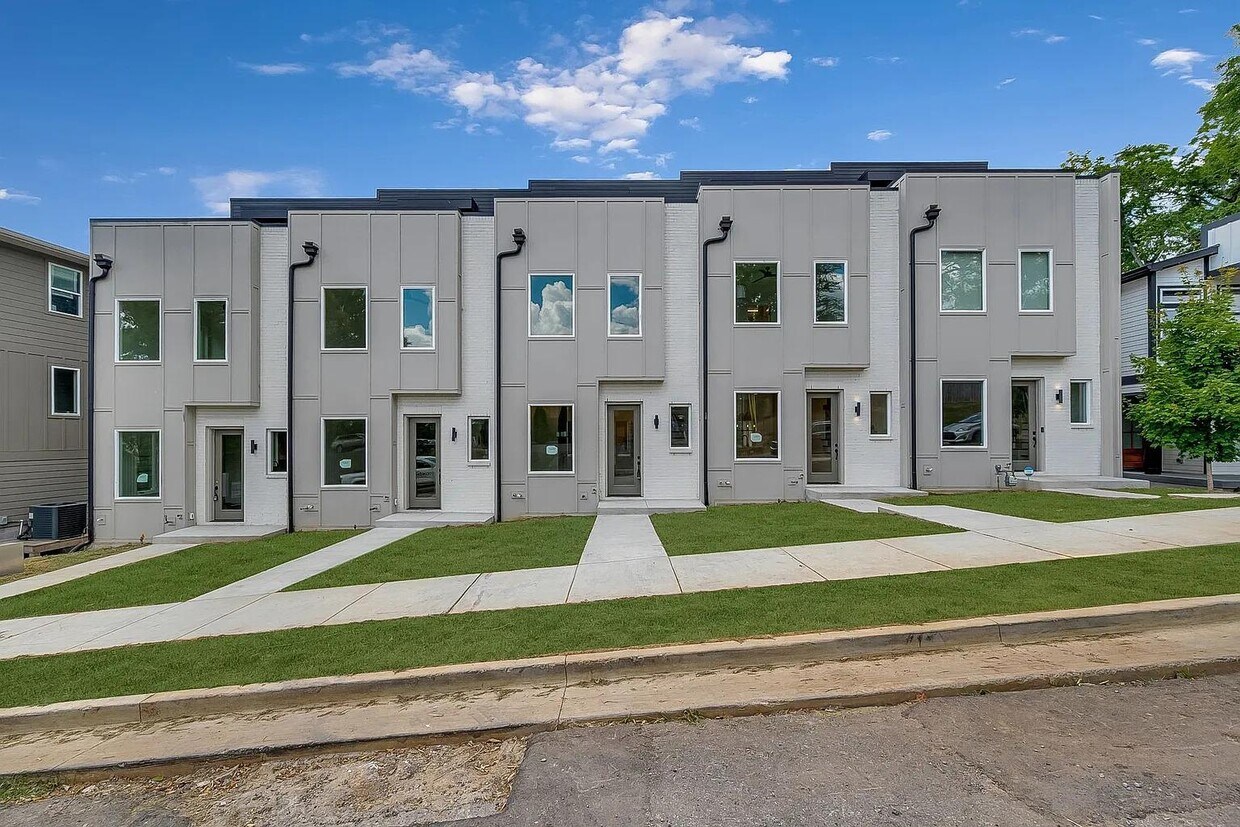 Foto principal - 1263 John St