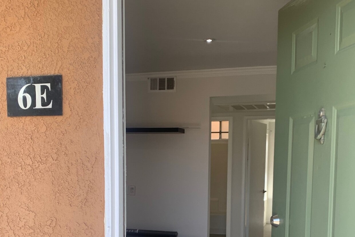 Foto principal - Lakeshore 6E