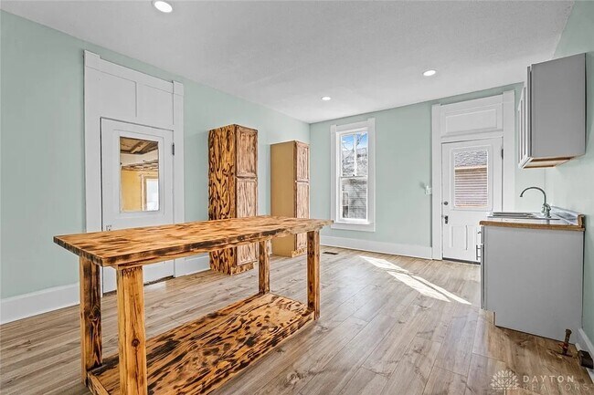 Foto del edificio - 414 N Maple St