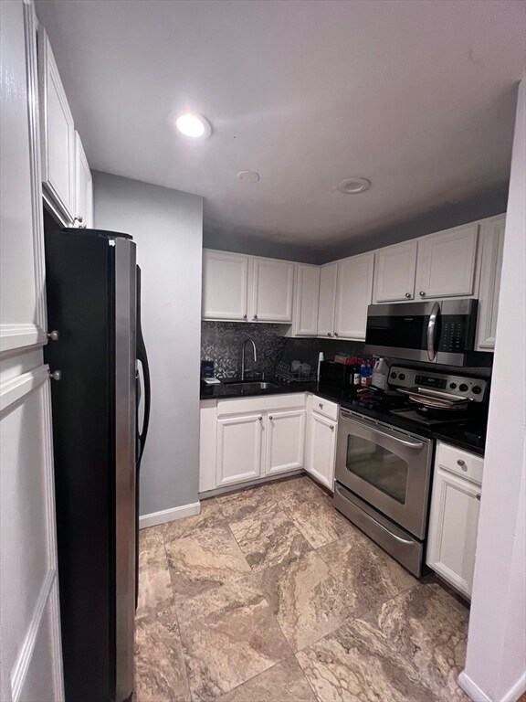 Building Photo - 50 Seymour St