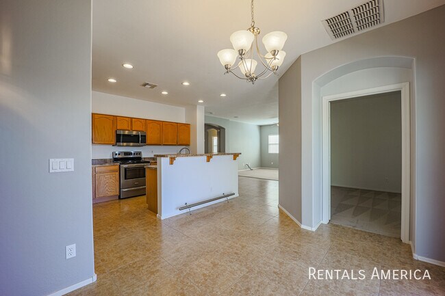 Foto del edificio - 4653 E Alamo St